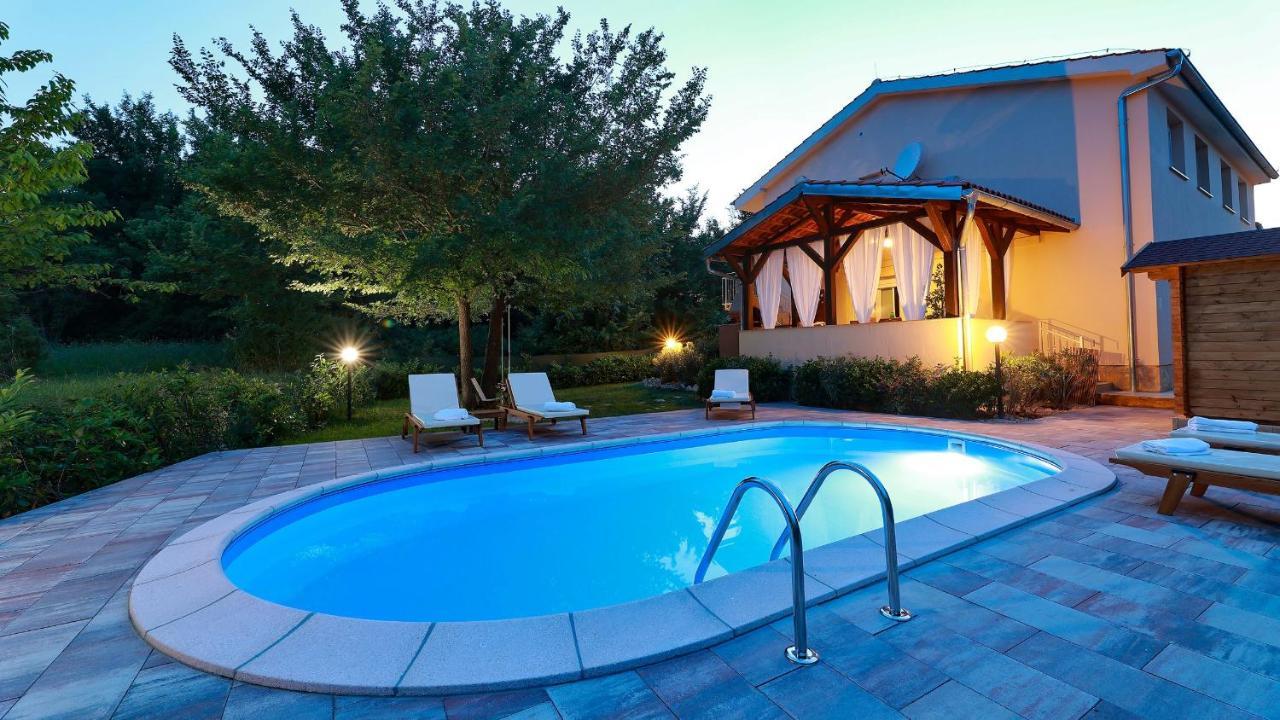 Apartments Sonja سيلو المظهر الخارجي الصورة